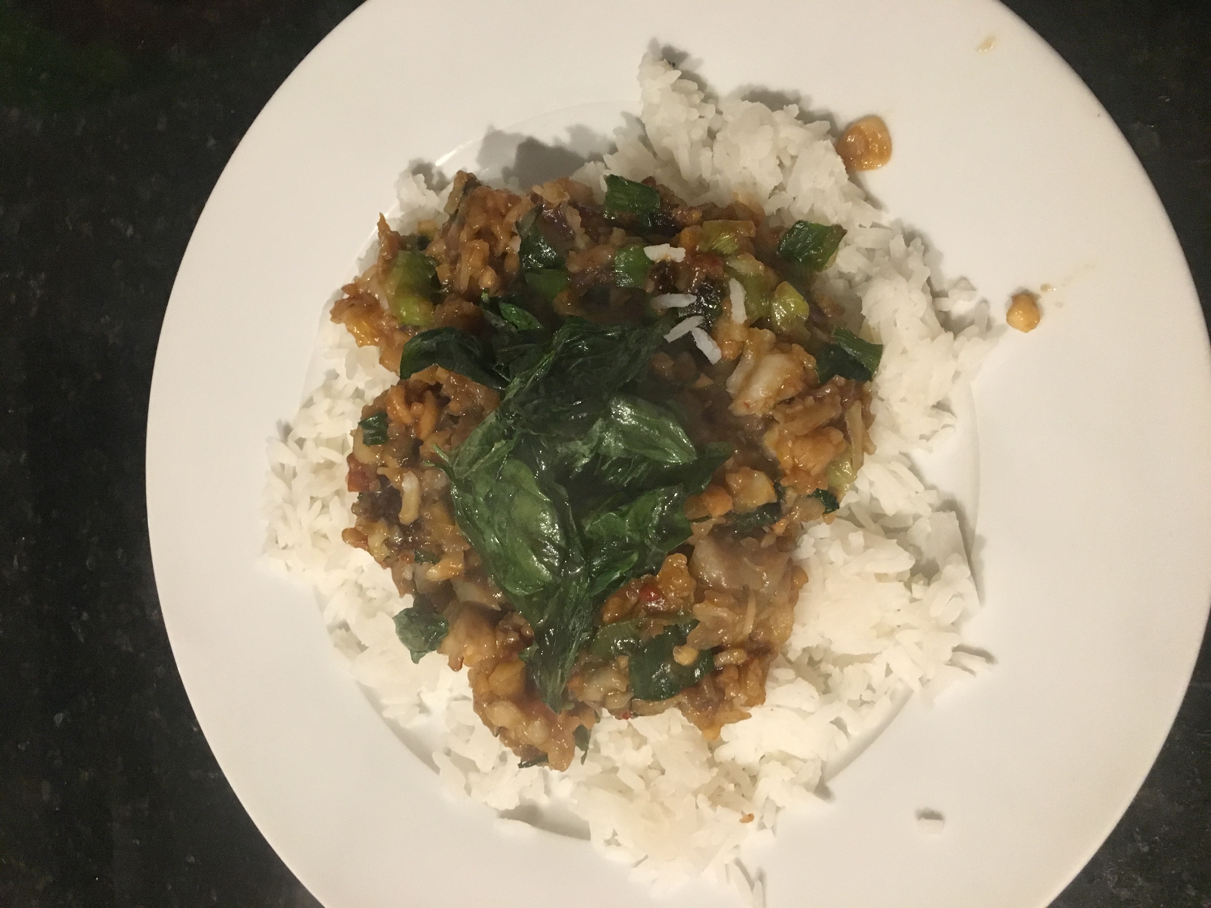 Thai chicken with fried basil